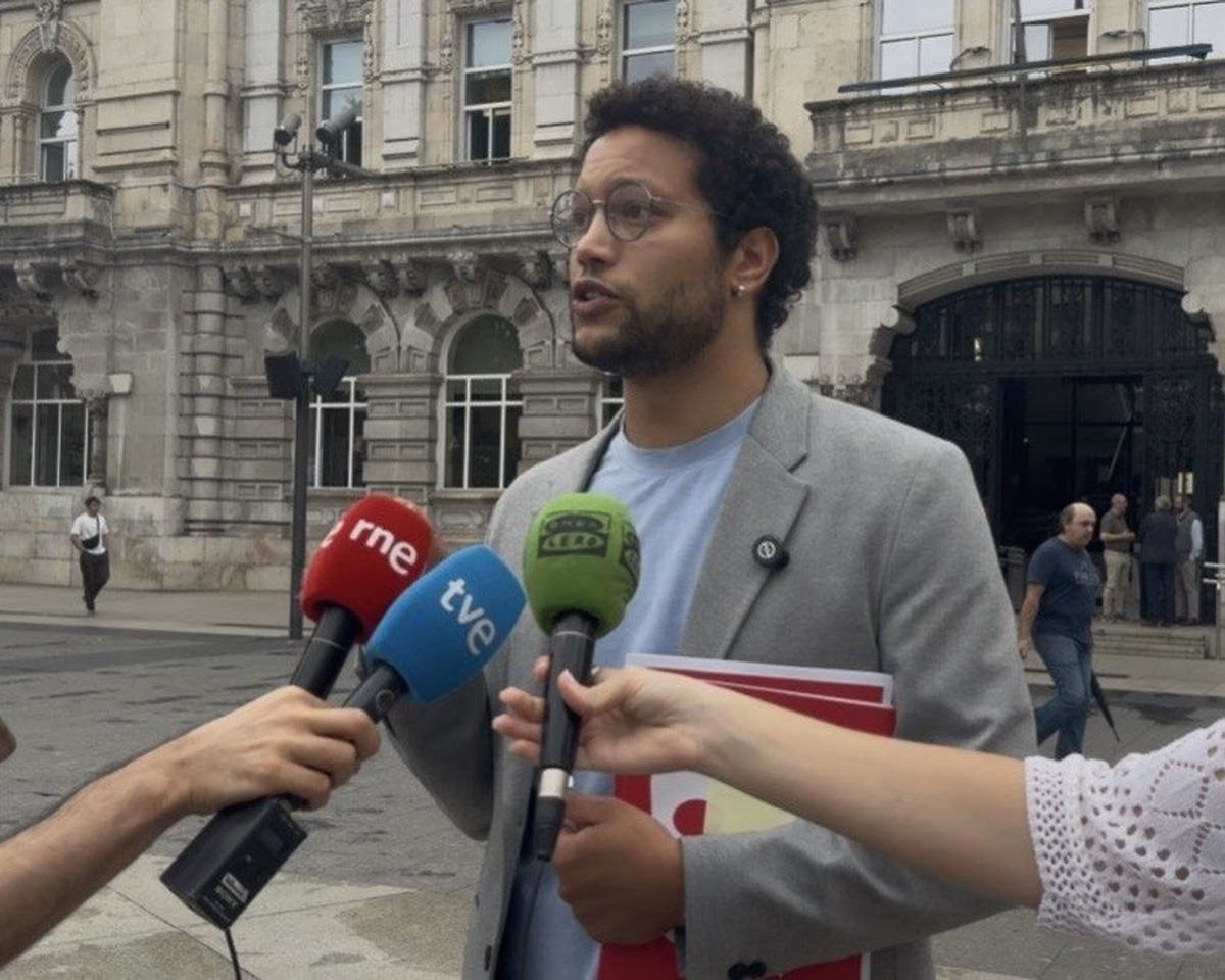 Izquierda Unida calls for accountability on housing measures in Santander