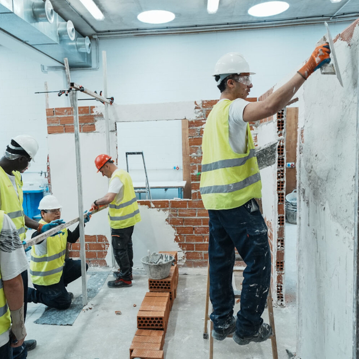 Madrid approves extensions for vocational training programmes worth over €8.9 million