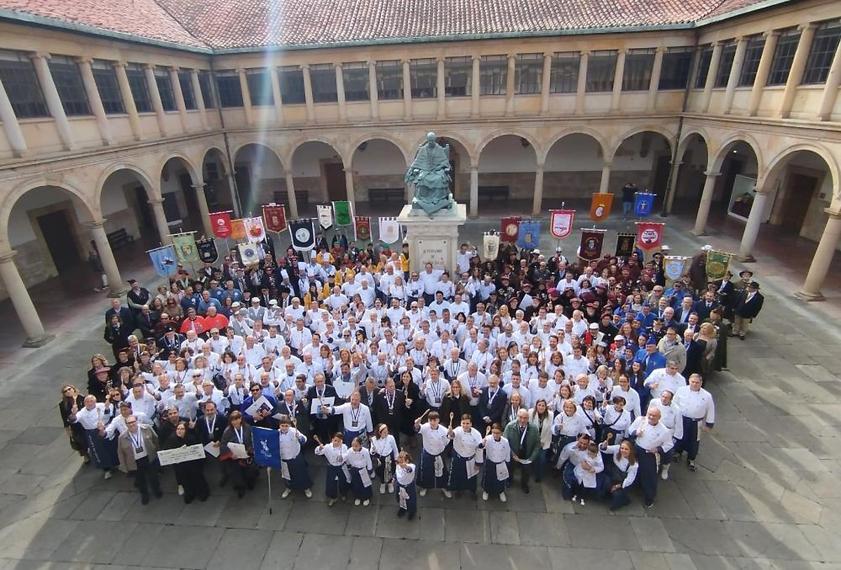 The Filarmónica theatre hosts the 14th Grand Chapter of the Brotherhood of the Disarmament