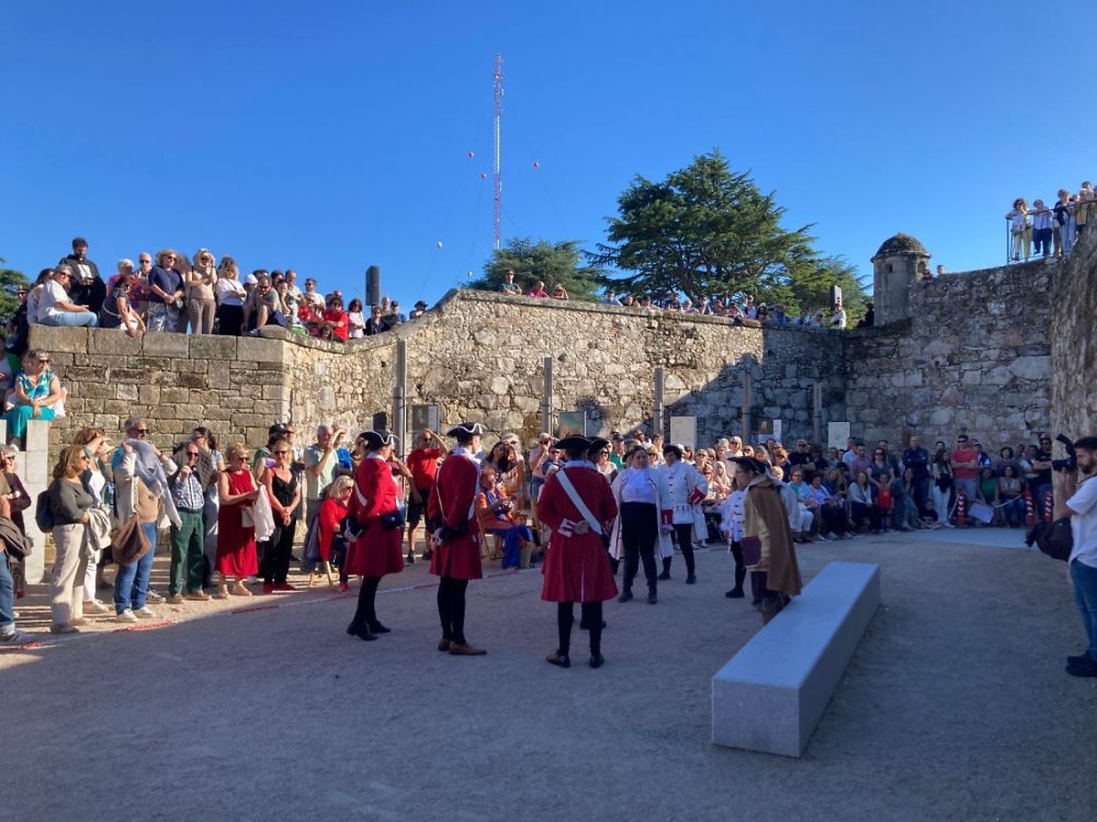 the castle of Castro hosts the theatrical performance 'Vigo 1719. A Forgotten Struggle'