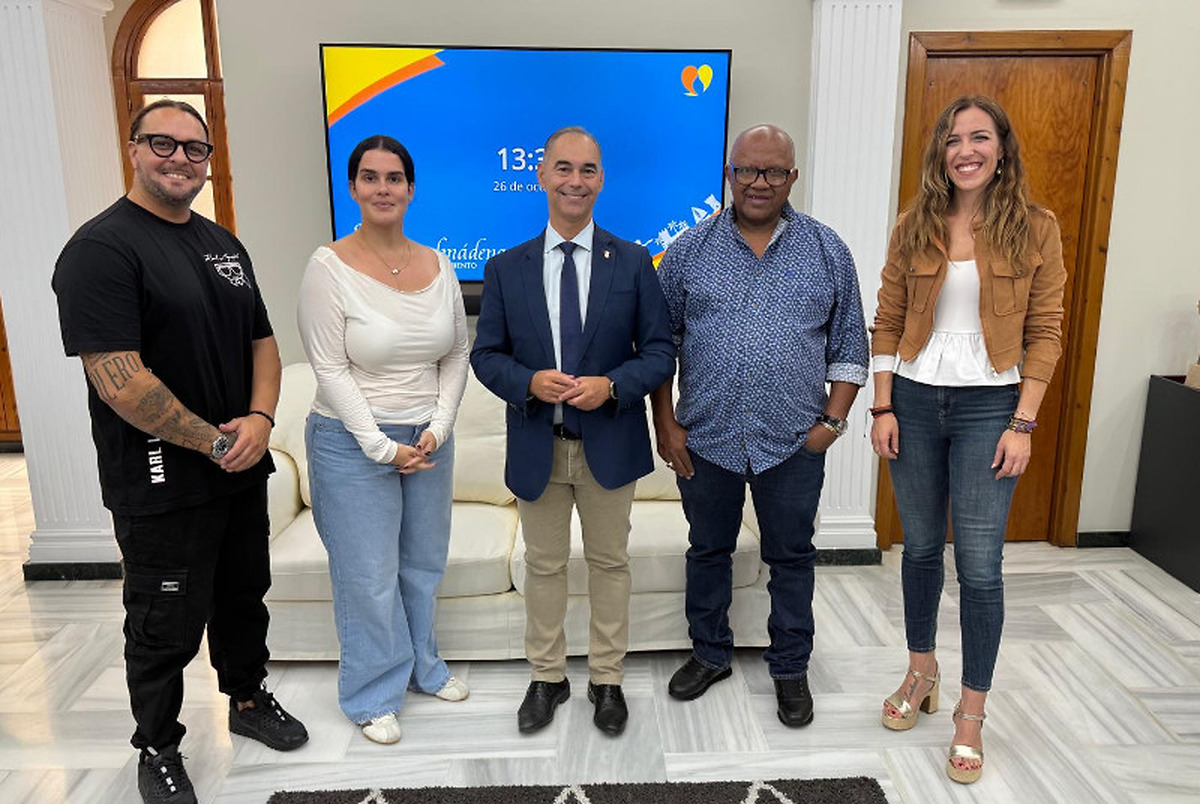 Benalmádena mayor meets director of Cuba's jazz festival