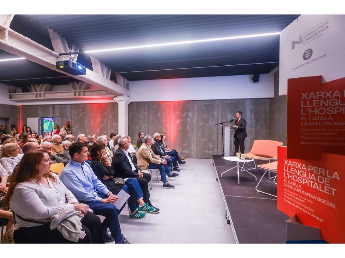 launch of xarxa per la llengua in hospitalet to promote the use of catalan