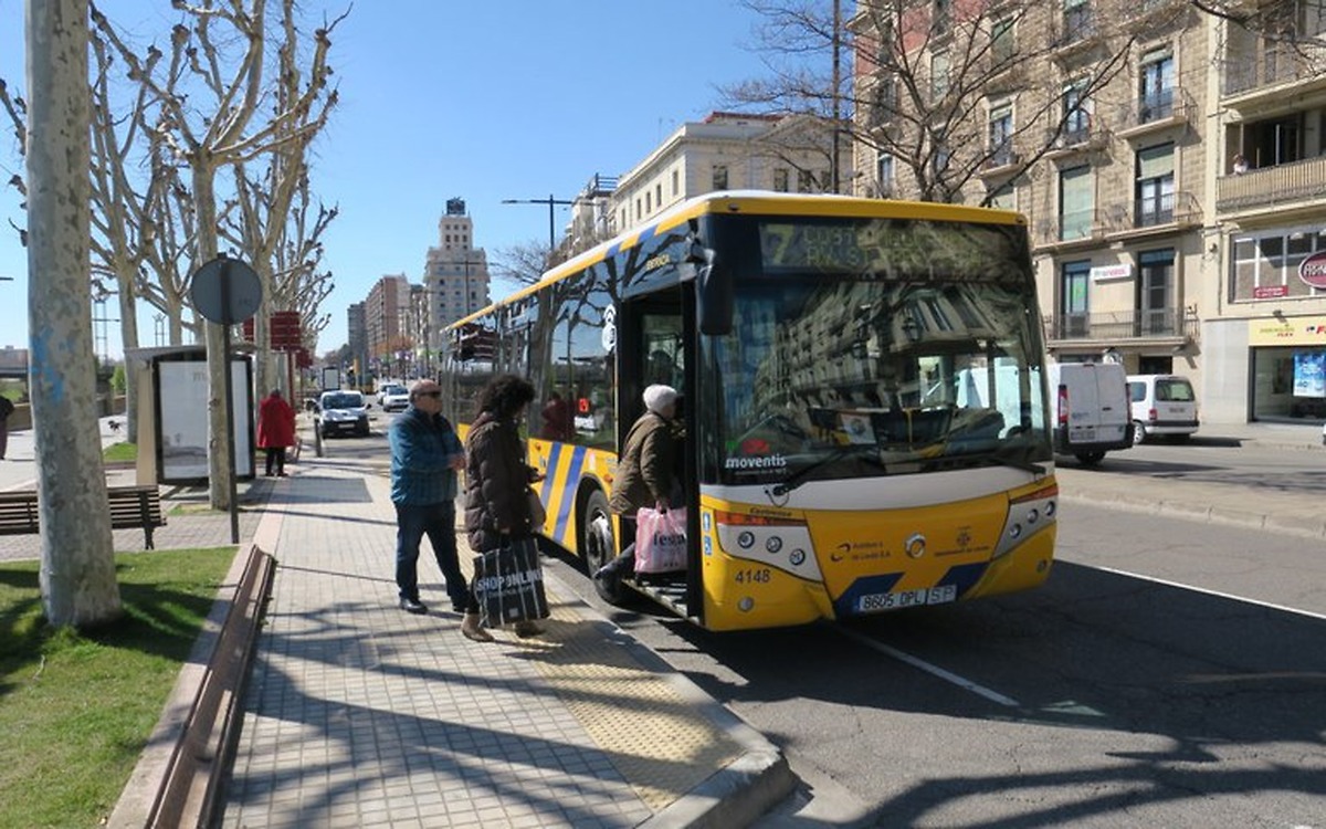 Lleida expands bus service for Tots Sants celebrations