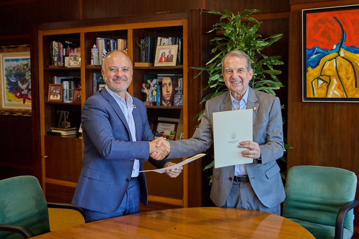 Vigo government and Zona Franca sign agreement to purchase land in Alcabre