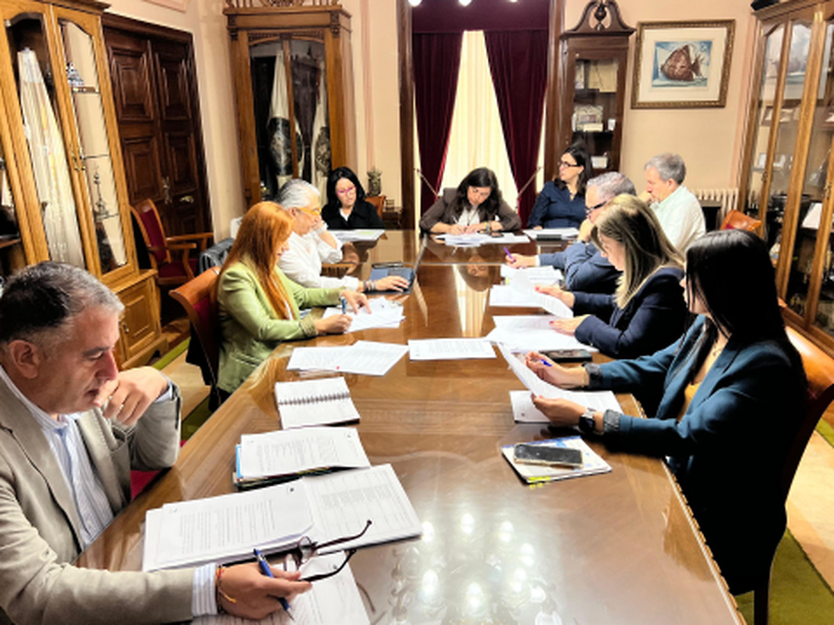 Lugo local government allocates €200,000 for educational maintenance and supports employment for people with disabilities