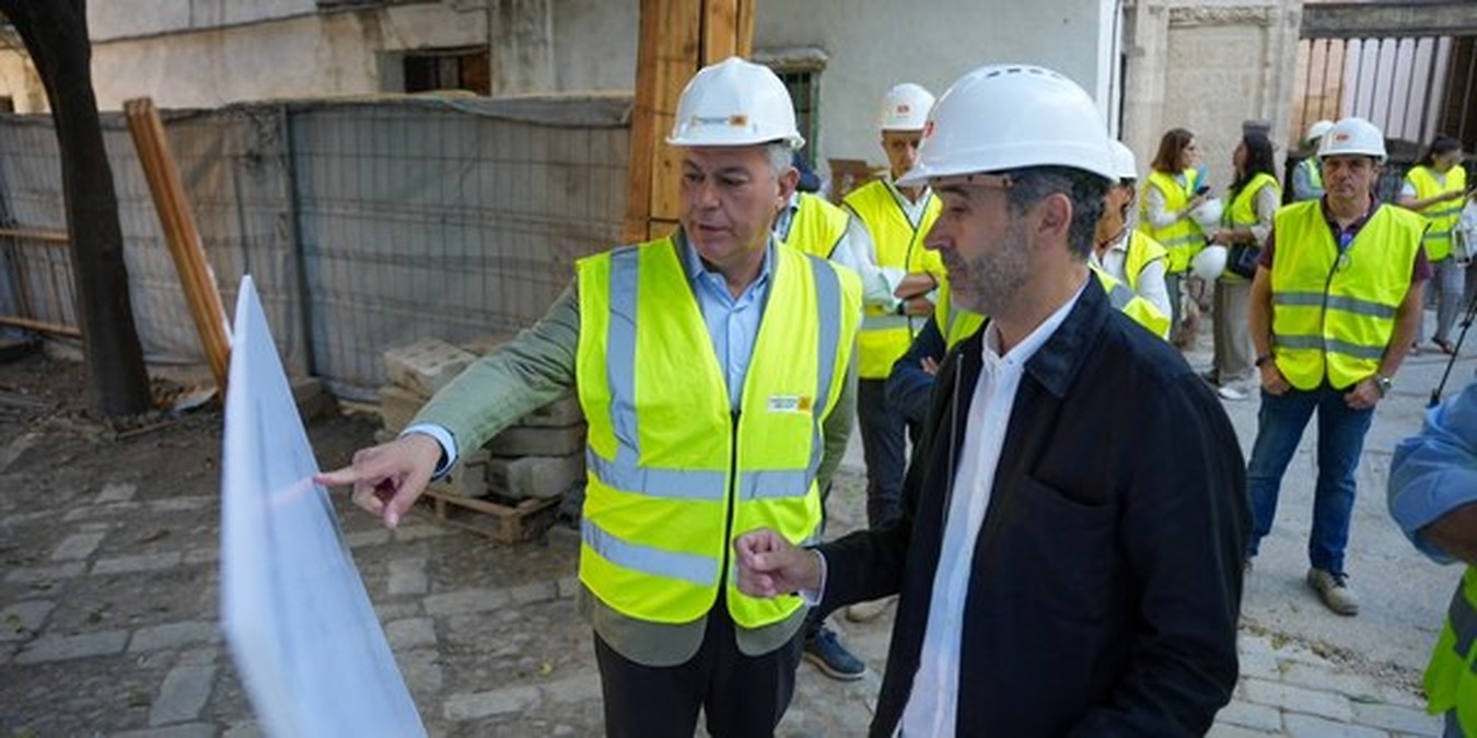 Seville mayor inspects restoration works at Santa Clara monastery